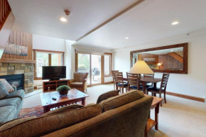 Lion Square Lodge North 388